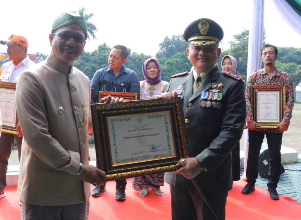 Pemkab Bandung Gelar Upacara Hari Jadi ke-383 Kabupaten&nbsp;Bandung