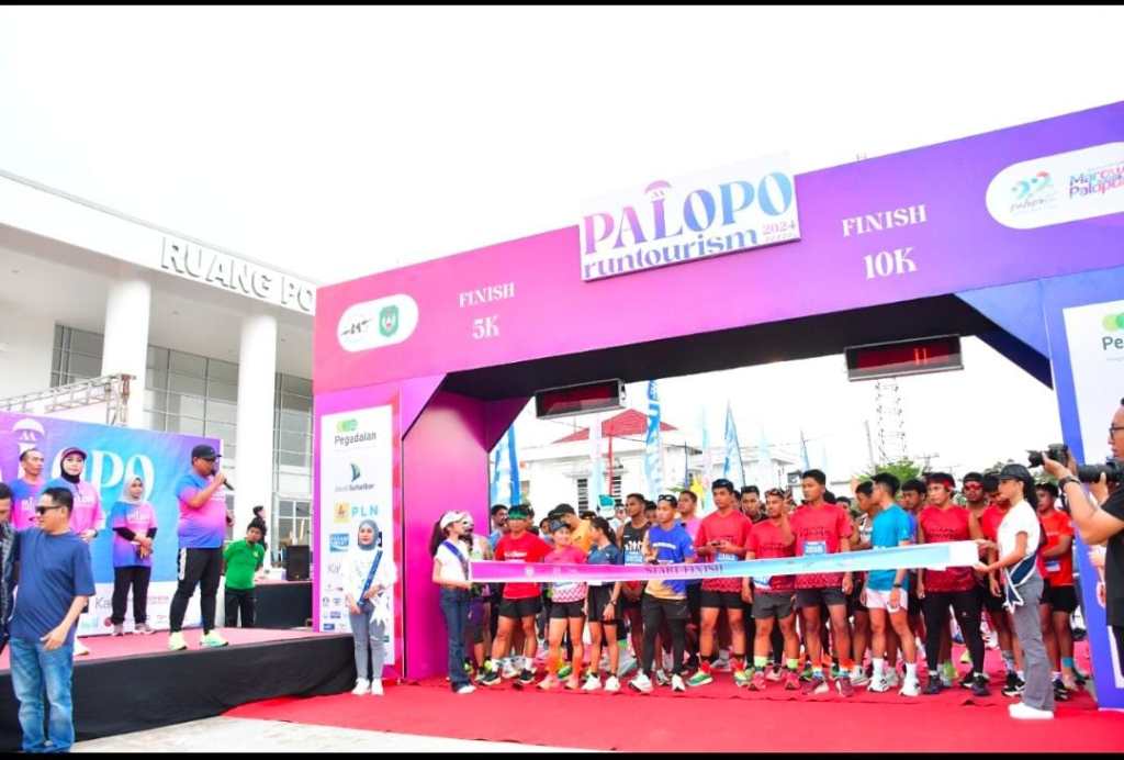 Rangkaian Hari Jadi Palopo Ke-22, PJ. Wali Kota Palopo Asrul Sani Lepas Peserta Runtourism&nbsp;2024