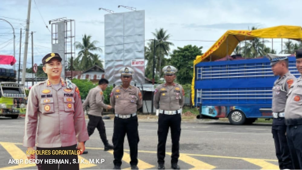 Kapolres Gorontalo Turun Langsung Berikan Pengamanan Pada Open Tournament Drag Bike Drag Race Trophy Bupati Cup&nbsp;2024.