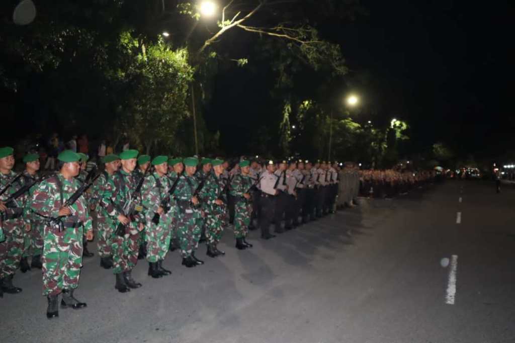 Kapolres Lebak Pimpin Upacara Taptu dan Pawai Obor di Alun-alun&nbsp;Rangkasbitung