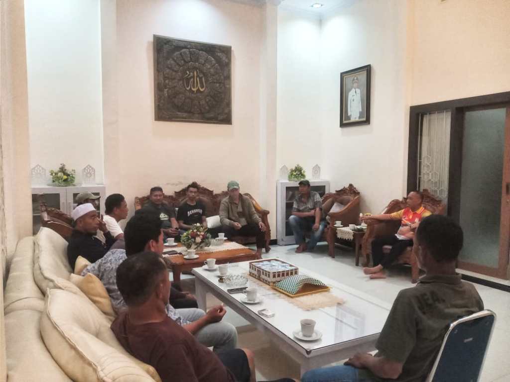 Masyarakat Turatea Palopo Nyatakan Dukungan untuk Rahmat Masri Bandaso dan Andi Tenri Karta di Pilwalkot&nbsp;2024